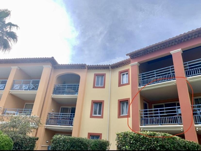 Bergerie Renove Clim Balneo Piscine Jardin Mediterraneen Apartment Hyeres