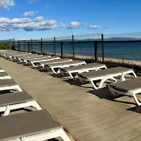 Bergerie Plage Renove Clim Balneo Plage Piscine Jardin Mediterraneen Hyeres Exterior photo