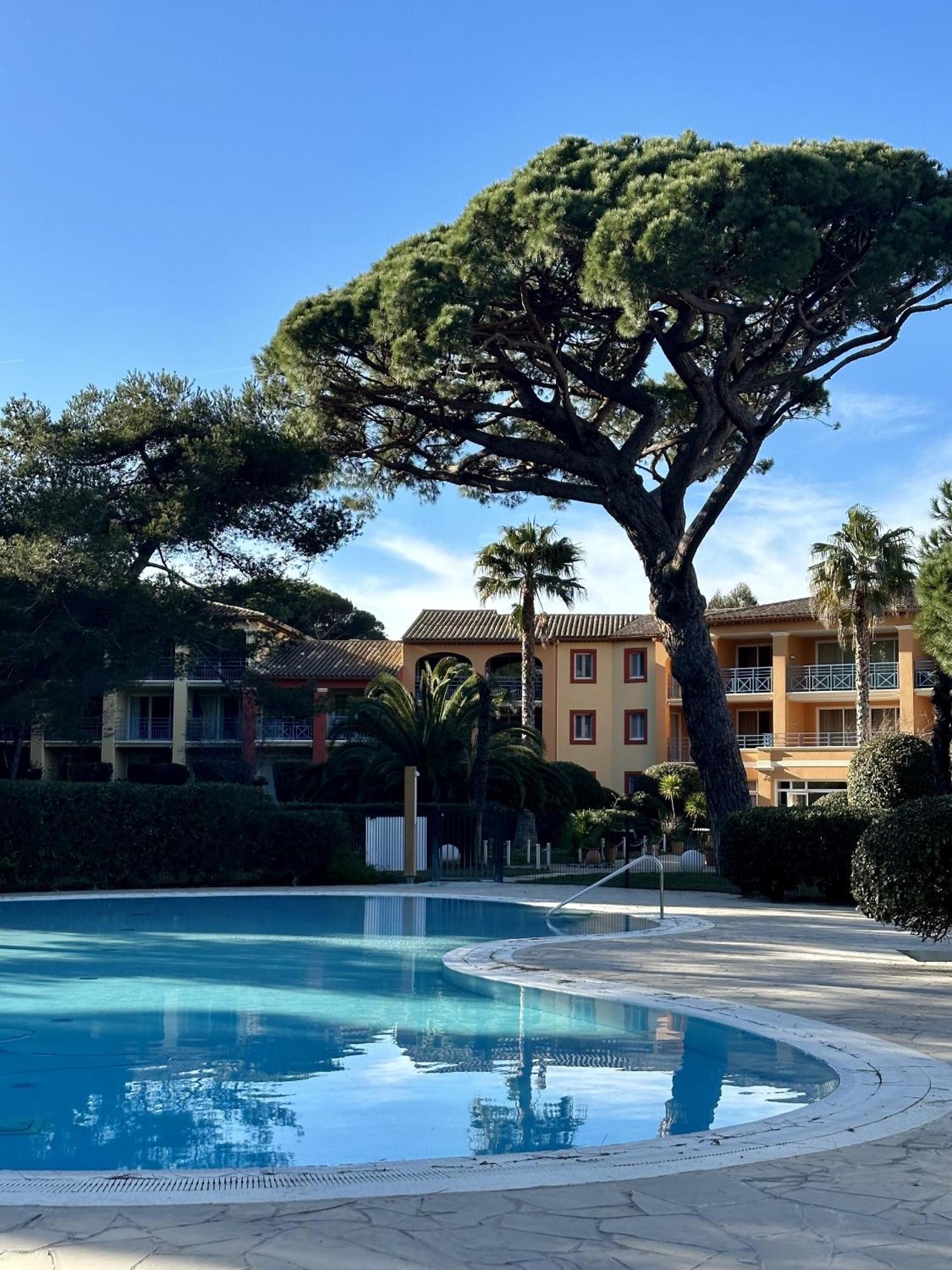 Bergerie Renove Clim Balneo Piscine Jardin Mediterraneen Apartment Hyeres