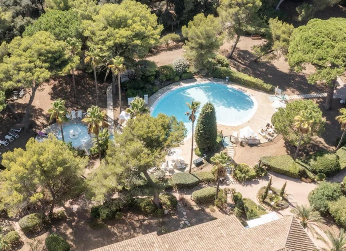 Bergerie Renove Clim Balneo Piscine Jardin Mediterraneen Hyeres