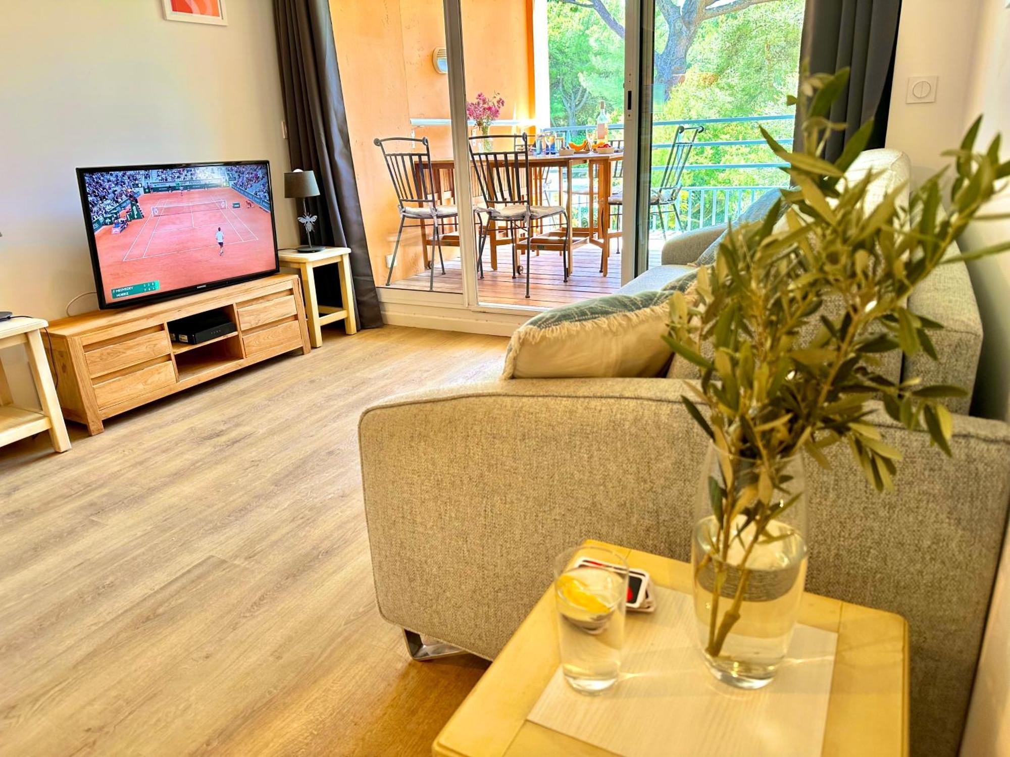 Bergerie Renove Clim Balneo Piscine Jardin Mediterraneen Apartamento *